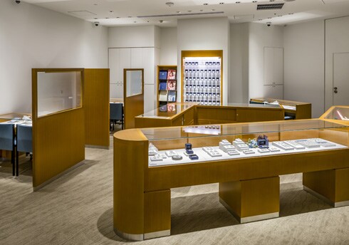 銀座ダイヤモンドシライシ 梅田店