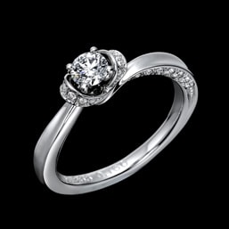 婚約指輪「Lien Infini」