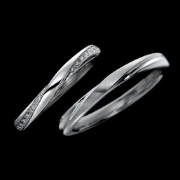 結婚指輪「Lien Infini」