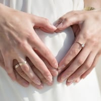 近年増加中の「マタニティ婚」結婚前の妊娠が2人の絆を強くするのイメージ