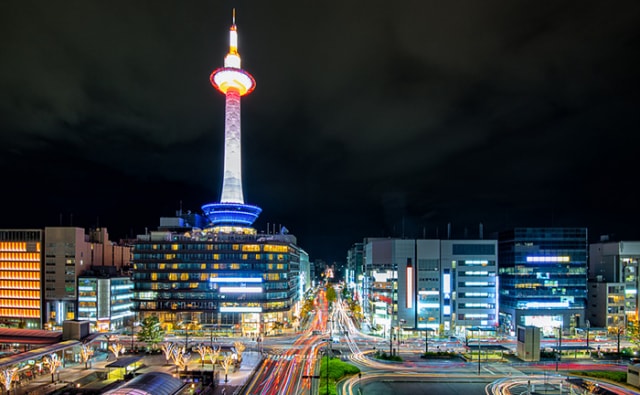 京都駅前夜景